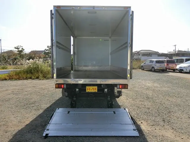 いすゞ エルフ TPG-NPR85YN(2WD)の写真19