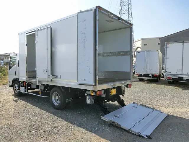 いすゞ エルフ TPG-NPR85YN(2WD)の写真20