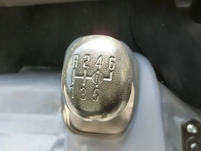 いすゞ エルフ TPG-NPR85YN(2WD)の写真32