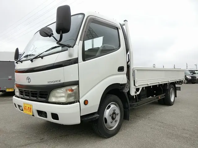 トヨタ トヨエース PB-XZU414(2WD)の写真1