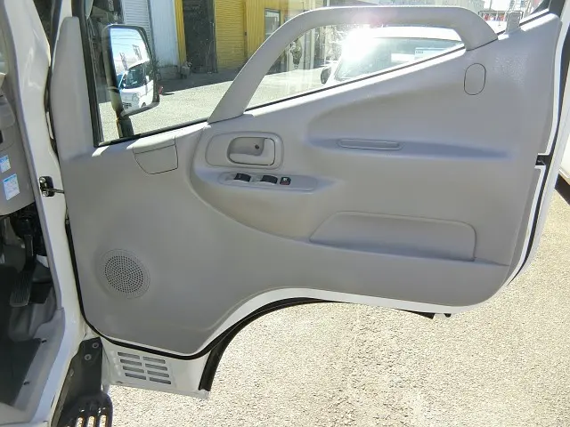トヨタ トヨエース LDF-KDY271(4WD)の写真21