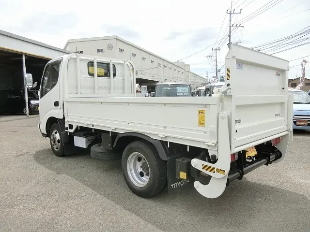 トヨタ ダイナ PB-XZU304(2WD)の写真7