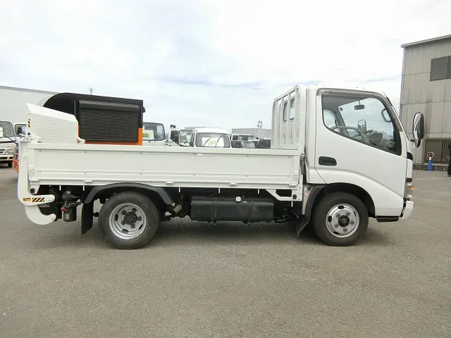 トヨタ ダイナ PB-XZU304(2WD)の写真8