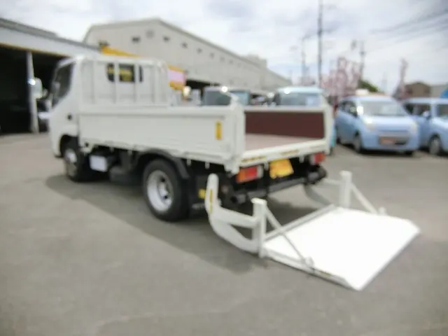 トヨタ ダイナ PB-XZU304(2WD)の写真16