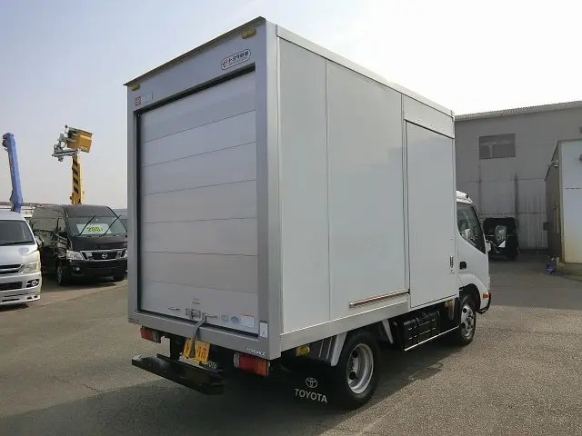 トヨタ トヨエース TKG-XZC605(2WD)の写真2