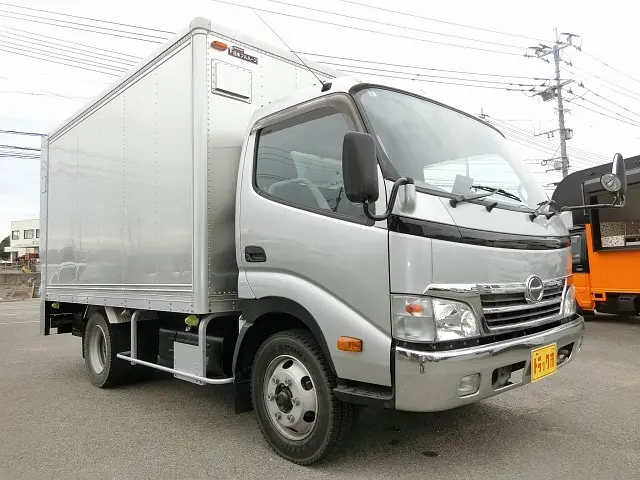 日野 デュトロ BDG-XZU404M(2WD)の写真6