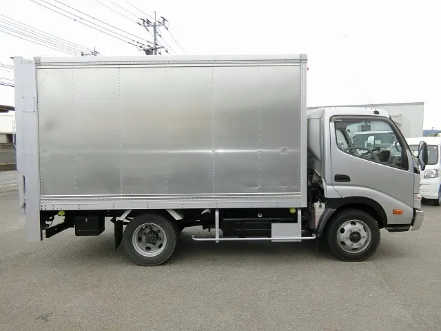 日野 デュトロ BDG-XZU404M(2WD)の写真8
