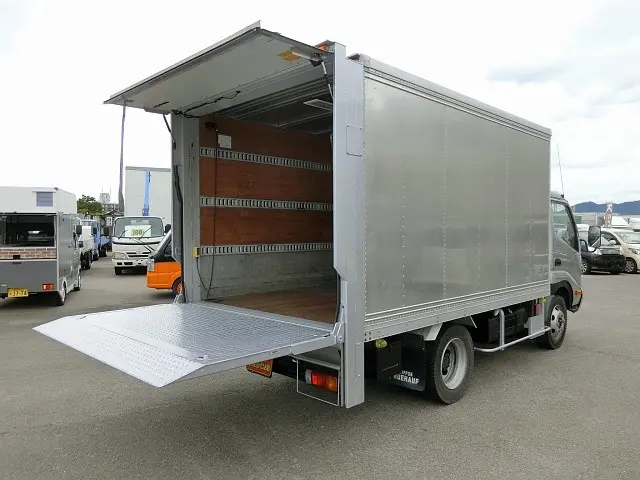 日野 デュトロ BDG-XZU404M(2WD)の写真11