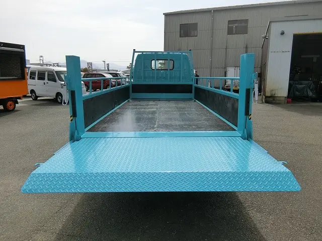 トヨタ トヨエース PB-ZXU346(2WD)の写真12