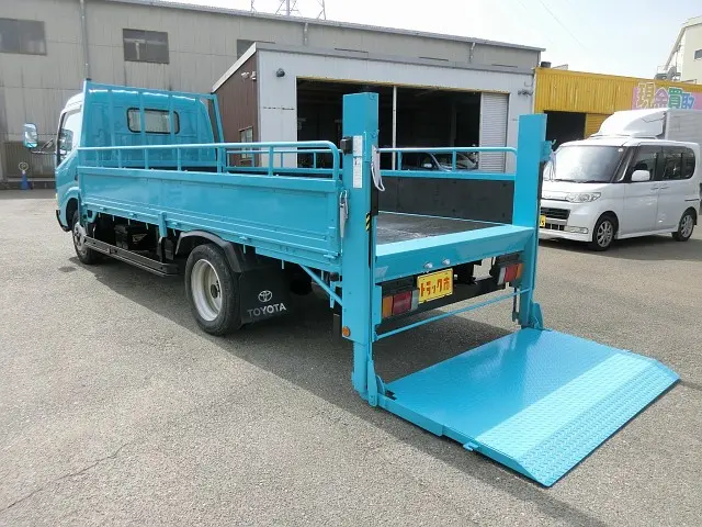 トヨタ トヨエース PB-ZXU346(2WD)の写真16