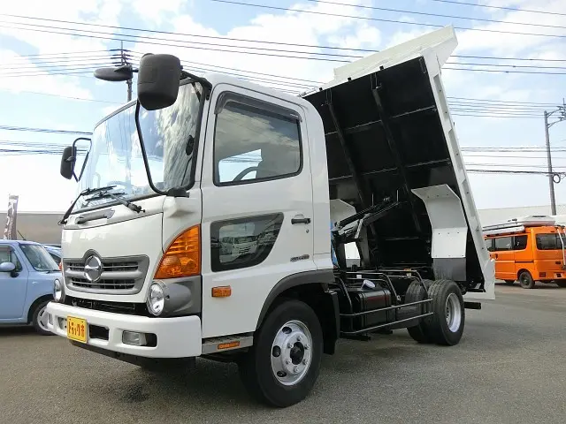 日野 レンジャー TKG-FC9JCAP(2WD)の写真1