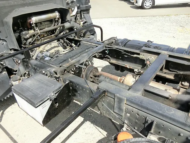 いすゞ エルフ PA-NPR81N(2WD)の写真20