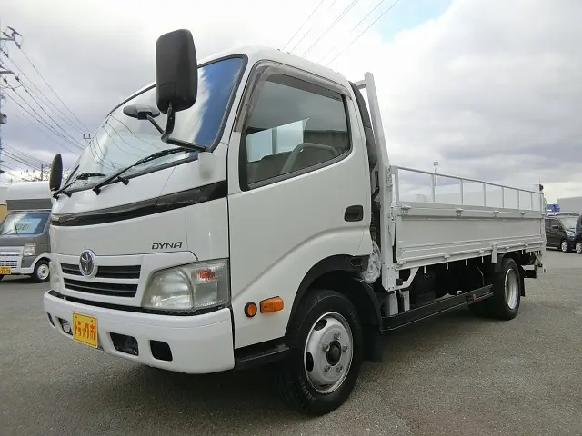 トヨタ ダイナ BKG-XZU414(2WD)の写真1