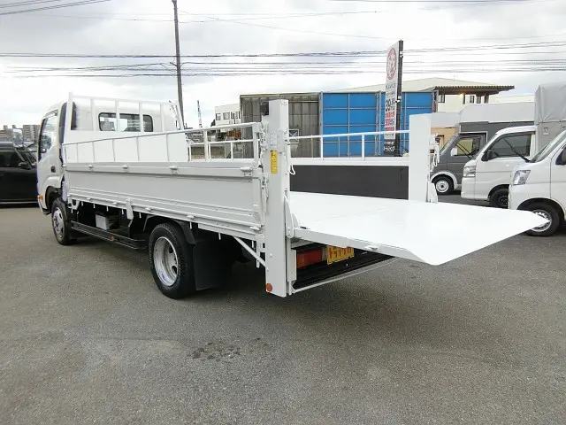 トヨタ ダイナ BKG-XZU414(2WD)の写真13