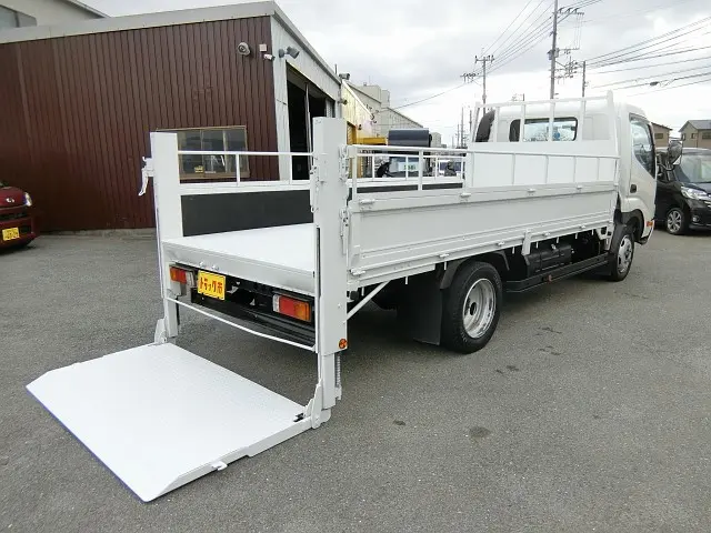 トヨタ ダイナ BKG-XZU414(2WD)の写真14