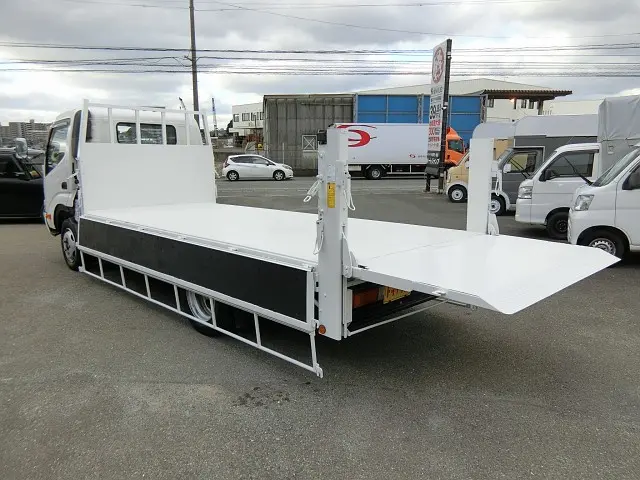 トヨタ ダイナ BKG-XZU414(2WD)の写真19