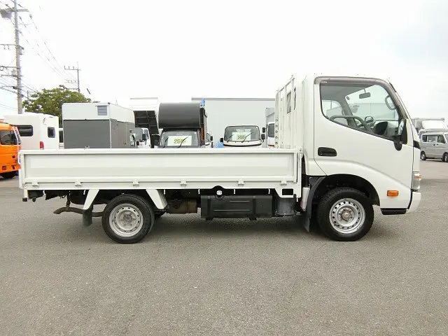 トヨタ トヨエース ADF-KDY231(2WD)の写真8