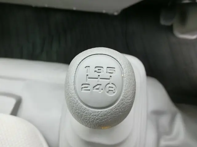 トヨタ トヨエース ADF-KDY231(2WD)の写真20