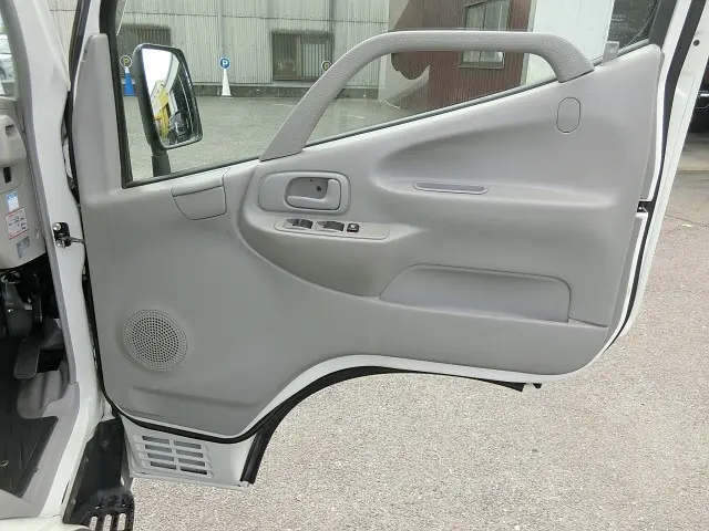 トヨタ トヨエース ADF-KDY231(2WD)の写真21
