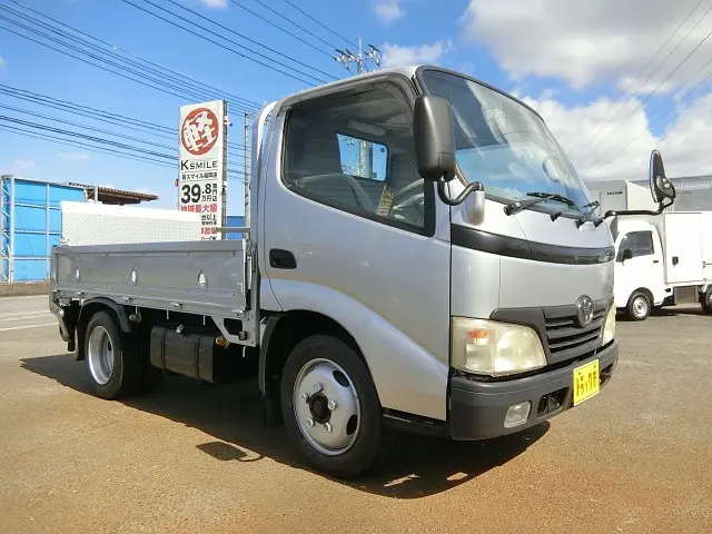 トヨタ ダイナ BDG-XZU304(2WD)の写真6