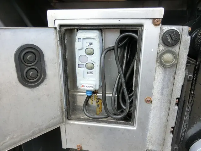 トヨタ ダイナ BDG-XZU304(2WD)の写真26