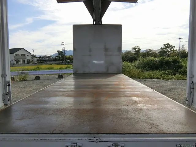 いすゞ フォワード PKG-FRR90T2(2WD)の写真18