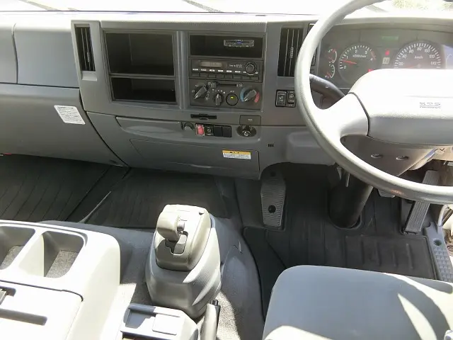 いすゞ フォワード PKG-FRR90T2(2WD)の写真26