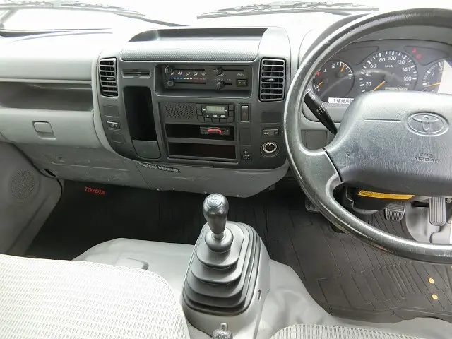 トヨタ トヨエース QDF-KDY231(2WD)の写真19
