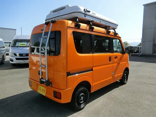 スズキ エブリイ HBD-DA17V(4WD)の写真2