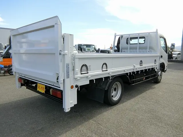 日野 デュトロ BDG-XZU414M(2WD)の写真2