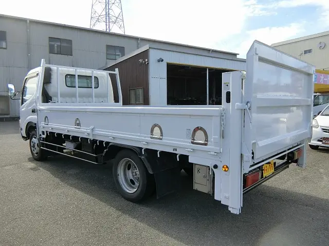 日野 デュトロ BDG-XZU414M(2WD)の写真7
