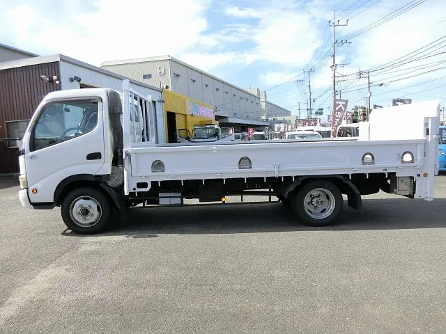日野 デュトロ BDG-XZU414M(2WD)の写真9