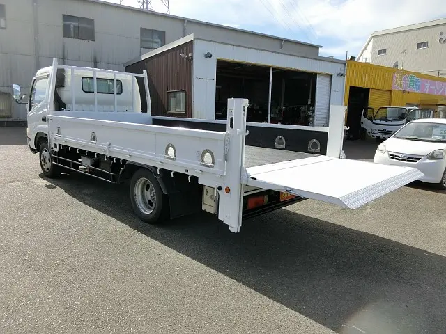 日野 デュトロ BDG-XZU414M(2WD)の写真16