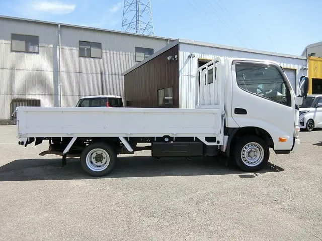 トヨタ トヨエース QDF-KDY231(2WD)の写真8