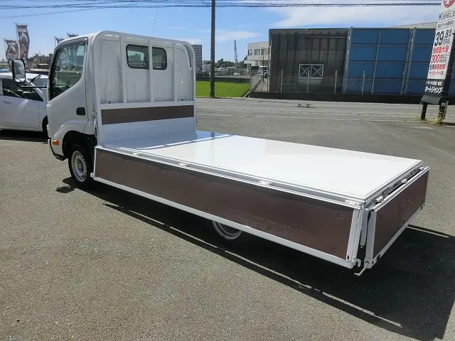 トヨタ トヨエース QDF-KDY231(2WD)の写真13