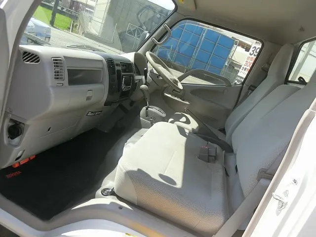 トヨタ トヨエース QDF-KDY231(2WD)の写真22