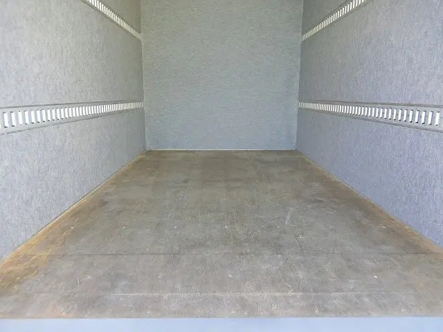 いすゞ エルフ TKG-NJR85AN(2WD)の写真10