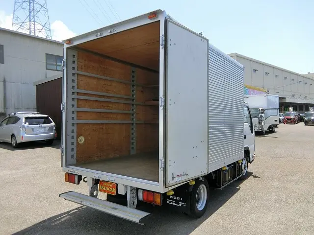 いすゞ エルフ TKG-NJR85AN(2WD)の写真11