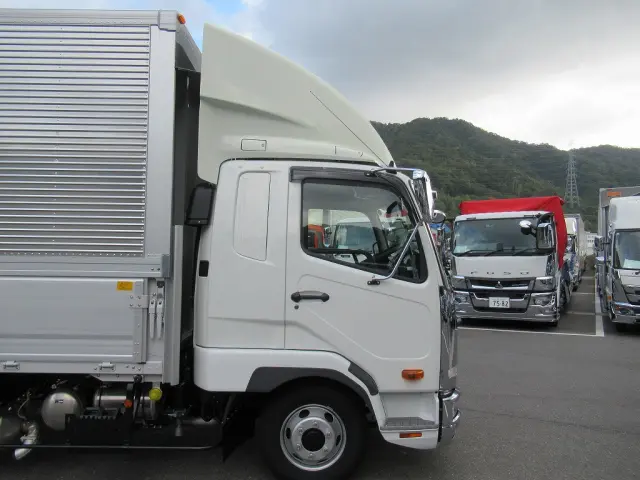 三菱 ファイター 2KG-FK65F(2WD)の写真14