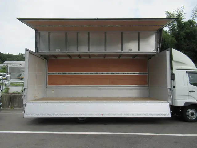 三菱 ファイター 2KG-FK65F(2WD)の写真8