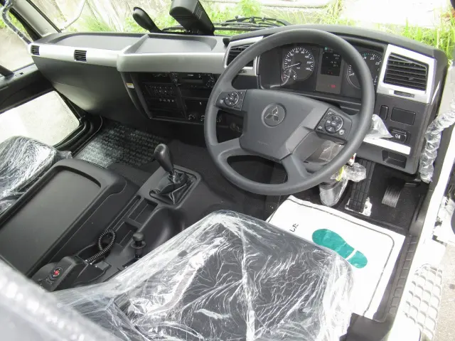 三菱 ファイター 2KG-FK65F(2WD)の写真17