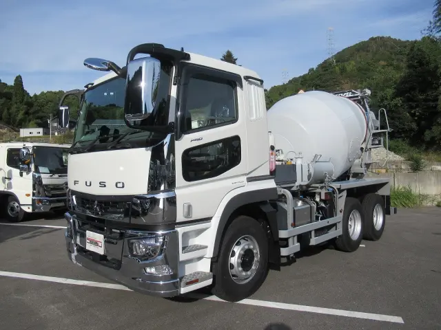 三菱 スーパーグレート 2KG-FV70GX(6x4)の写真3