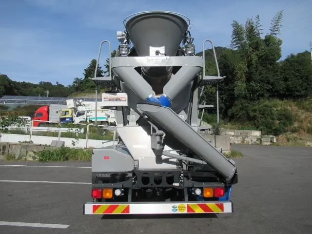 三菱 スーパーグレート 2KG-FV70GX(6x4)の写真7