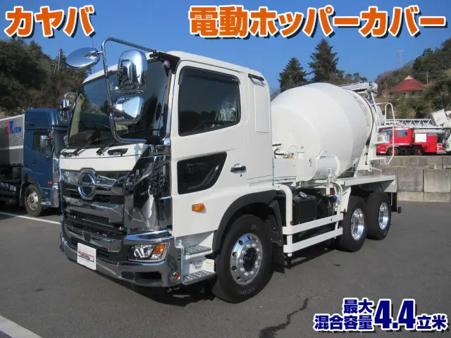 日野 プロフィア 2DG-FS1AGE(6x4)の写真1