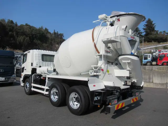 日野 プロフィア 2DG-FS1AGE(6x4)の写真5