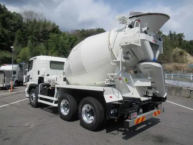 日野 プロフィア 2DG-FS1AGE(6x4)の写真5