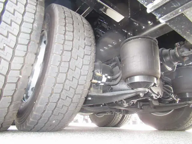 日野 プロフィア 2DG-FW1AHC(8x4)の写真27