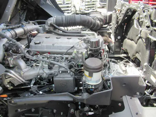 日野 プロフィア 2DG-FW1AHC(8x4)の写真29