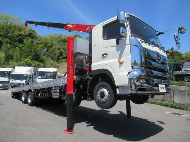 日野 プロフィア 2DG-FW1AHC(8x4)の写真3