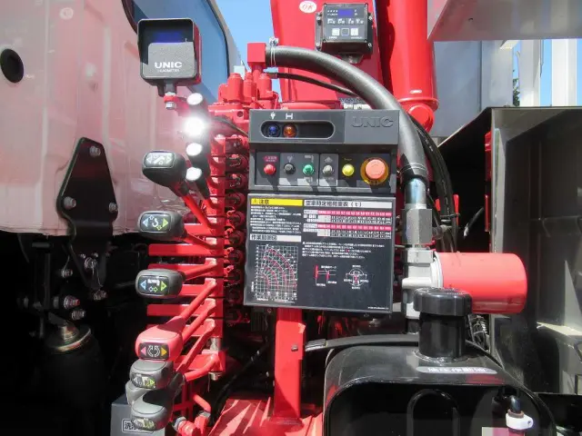 日野 プロフィア 2DG-FW1AHC(8x4)の写真13